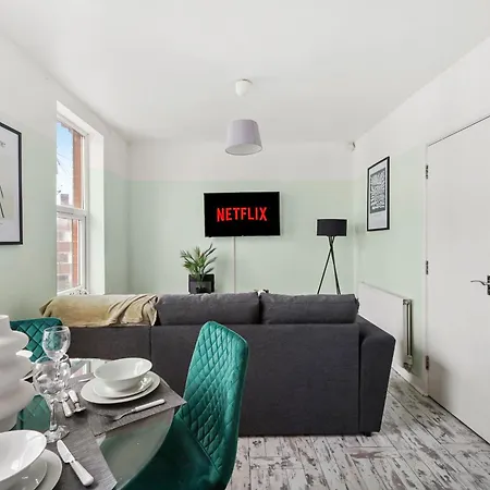 Апартаменти The Green Suite In Bristol City Centre *